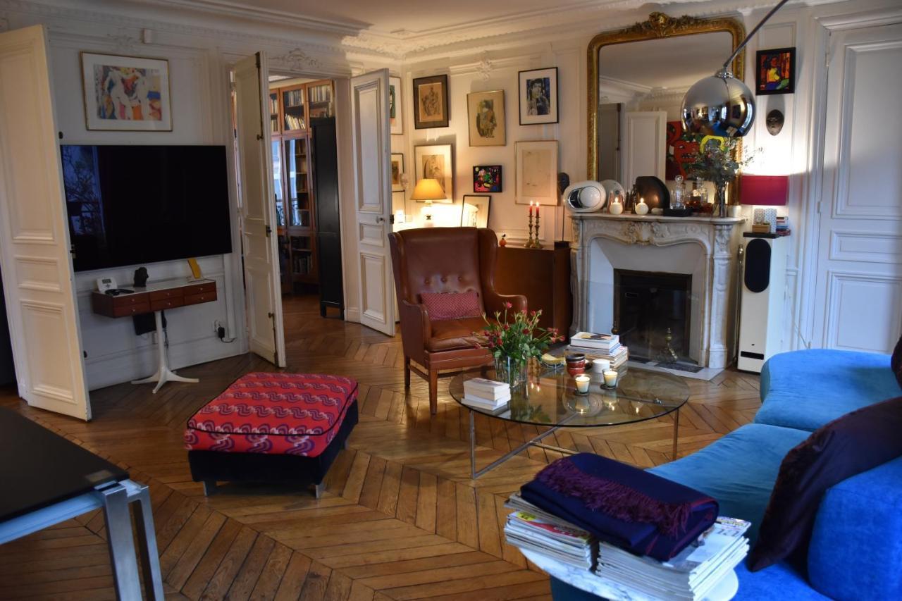 Appartement Rue De Paradis Parijs